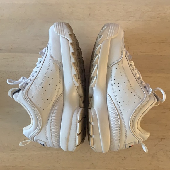 Women’s Filas - Picture 4 of 7